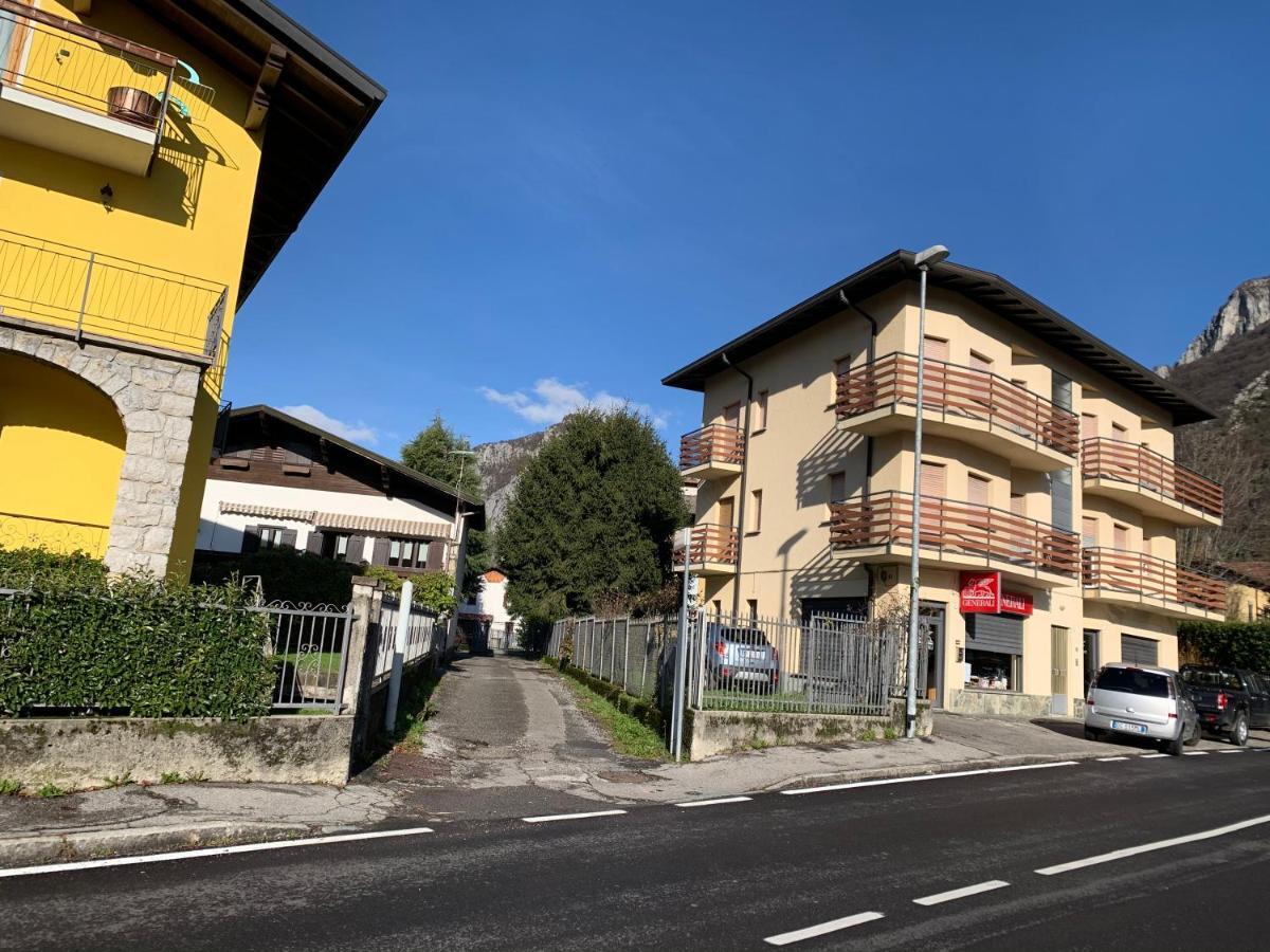 Appartamento Con Vista Sulle Grigna บาร์ซีโอ ภายนอก รูปภาพ